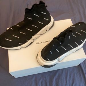 Men’s Balenciaga Speed Trainers w/ box and dustbag